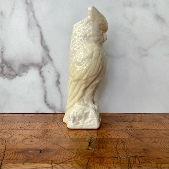 Vintage Belleek Ireland Porcelain Great Horned Owl Figural Vase ๐ฆ - Picture 5 of 8